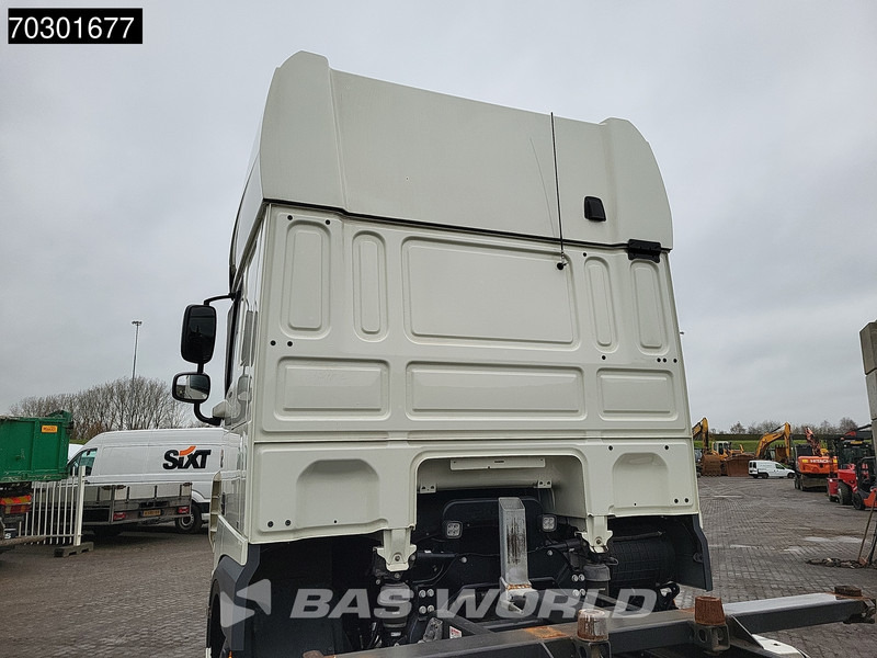 DAF XF 480 6X2 FAN Lift + Steering Axle Retarder Full Air - Контейнеровоз/ Змінний кузов вантажівка: фото 5 DAF XF 480 6X2 FAN Lift + Steering Axle Retarder Full Air - Контейнеровоз/ Змінний кузов вантажівка: фото 5