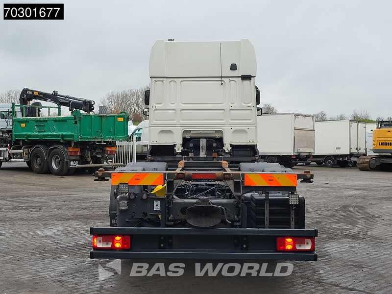 DAF XF 480 6X2 FAN Lift + Steering Axle Retarder Full Air - Контейнеровоз/ Змінний кузов вантажівка: фото 3 DAF XF 480 6X2 FAN Lift + Steering Axle Retarder Full Air - Контейнеровоз/ Змінний кузов вантажівка: фото 3