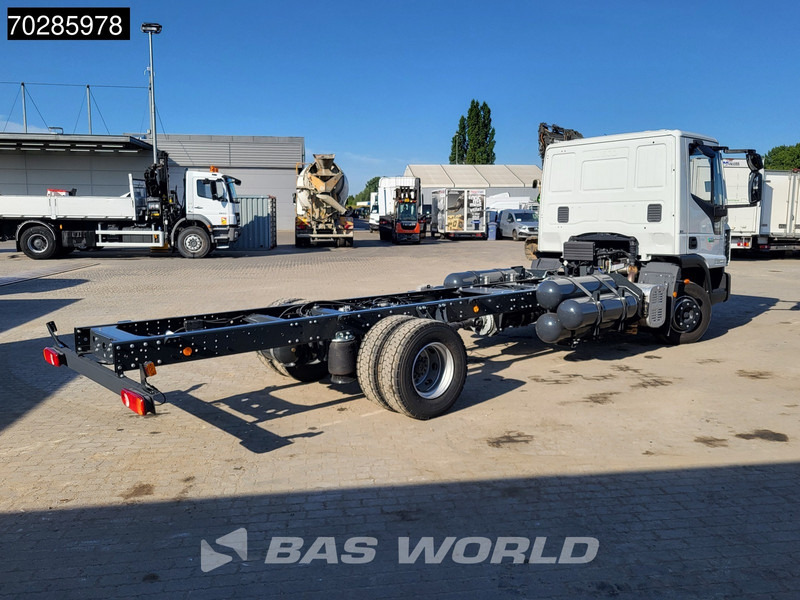 Iveco 120-210L 4X2 NEW 12tons chassis! CNG Engine TELMA Retarder Manual Euro 6 - Вантажівка шасі: фото 5 Iveco 120-210L 4X2 NEW 12tons chassis! CNG Engine TELMA Retarder Manual Euro 6 - Вантажівка шасі: фото 5