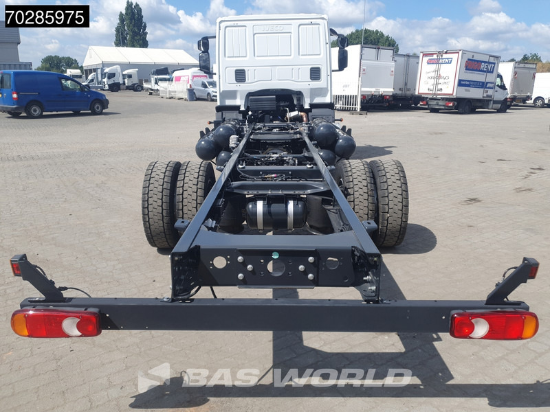 Новий Вантажівка шасі Iveco Eurocargo 120LE210 4X2 NEW 12tons chassis! CNG Engine TELMA Retarder Manual Euro 6: фото 9
