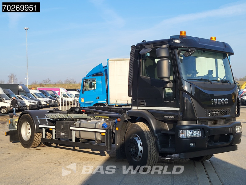 Iveco Eurocargo 180E320 4X2 NEW! 14tons Hiab Multilift ULT14S51 ACC Euro 6 - Гаковий мультиліфт вантажівка: фото 5 Iveco Eurocargo 180E320 4X2 NEW! 14tons Hiab Multilift ULT14S51 ACC Euro 6 - Гаковий мультиліфт вантажівка: фото 5