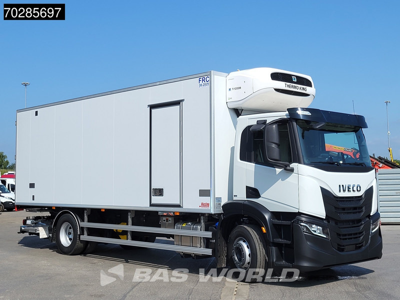 Iveco S-Way 400 4X2 NEW! Thermo King T-1200R ATP 2000kg Ladebordwand Navi ACC - Рефрижератор вантажівка: фото 3 Iveco S-Way 400 4X2 NEW! Thermo King T-1200R ATP 2000kg Ladebordwand Navi ACC - Рефрижератор вантажівка: фото 3