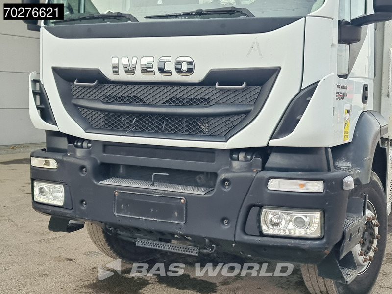 Бортова вантажівка/ Платформа, Вантажівка з маніпулятором Iveco Trakker 360 6X4 Palfinger PK17.001 SLD Remote Steelsuspension Big-Axle: фото 16
