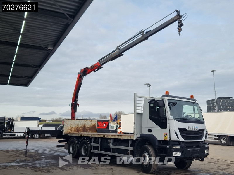 Iveco Trakker 360 6X4 Palfinger PK17.001 SLD Remote Steelsuspension Big-Axle - Бортова вантажівка/ Платформа, Вантажівка з маніпулятором: фото 3 Iveco Trakker 360 6X4 Palfinger PK17.001 SLD Remote Steelsuspension Big-Axle - Бортова вантажівка/ Платформа, Вантажівка з маніпулятором: фото 3