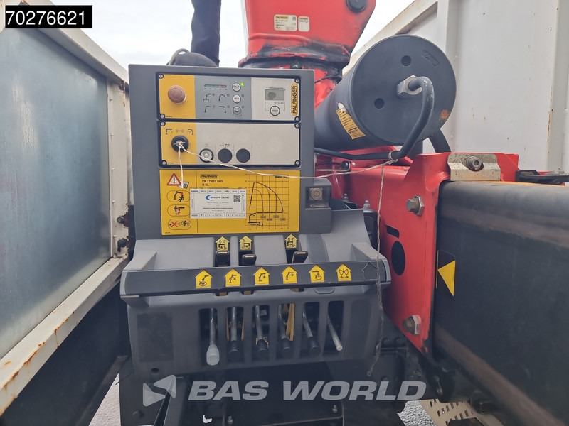 Бортова вантажівка/ Платформа, Вантажівка з маніпулятором Iveco Trakker 360 6X4 Palfinger PK17.001 SLD Remote Steelsuspension Big-Axle: фото 11