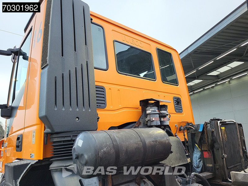 Iveco Trakker 410 6X4 5m3 Meiller 3-way tipper Lift+Steering axle Big-Axle Euro 5 - Самоскид вантажівка: фото 3 Iveco Trakker 410 6X4 5m3 Meiller 3-way tipper Lift+Steering axle Big-Axle Euro 5 - Самоскид вантажівка: фото 3