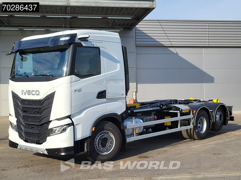 Iveco X-Way 580 6X2 Palfinger PHT20SLD5 Hooklift Lift+steering Axle Automatic Navi ACC LED Euro 6 - Гаковий мультиліфт вантажівка: фото 5 Iveco X-Way 580 6X2 Palfinger PHT20SLD5 Hooklift Lift+steering Axle Automatic Navi ACC LED Euro 6 - Гаковий мультиліфт вантажівка: фото 5