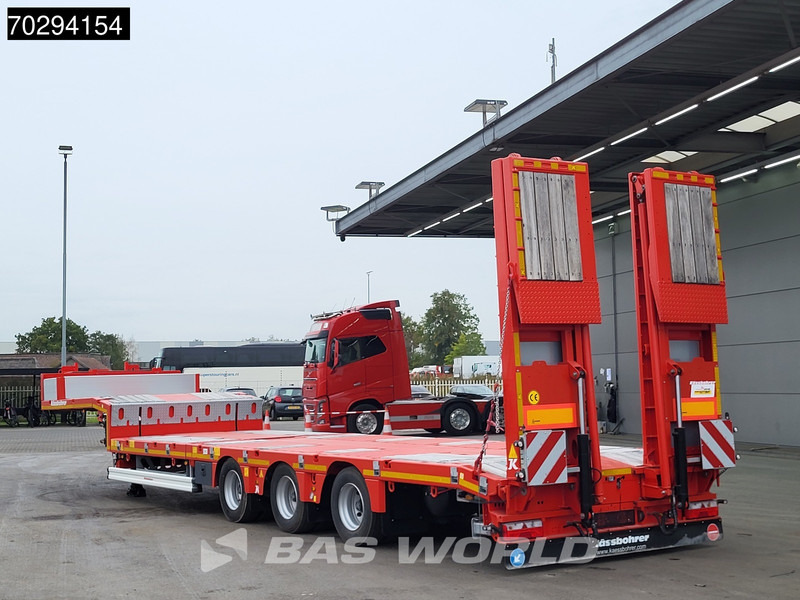 Kässbohrer Hydraulic Bed 450cm Extendable, Lift+Steering Axle - Низькорамна платформа напівпричіп: фото 5 Kässbohrer Hydraulic Bed 450cm Extendable, Lift+Steering Axle - Низькорамна платформа напівпричіп: фото 5