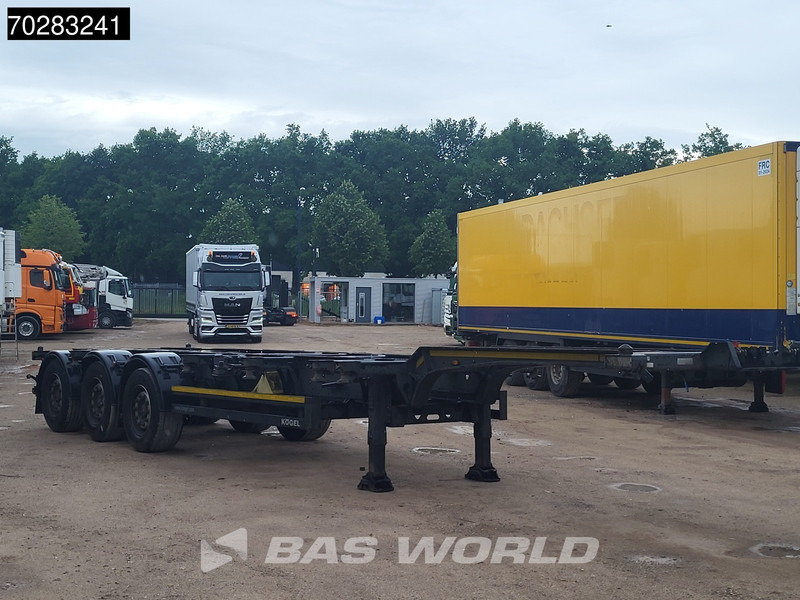 Kögel S24-2 TUV 03/26 2x20ft 1x30ft 1x40ft SAF - Контейнеровоз/ Змінний кузов напівпричіп: фото 3 Kögel S24-2 TUV 03/26 2x20ft 1x30ft 1x40ft SAF - Контейнеровоз/ Змінний кузов напівпричіп: фото 3