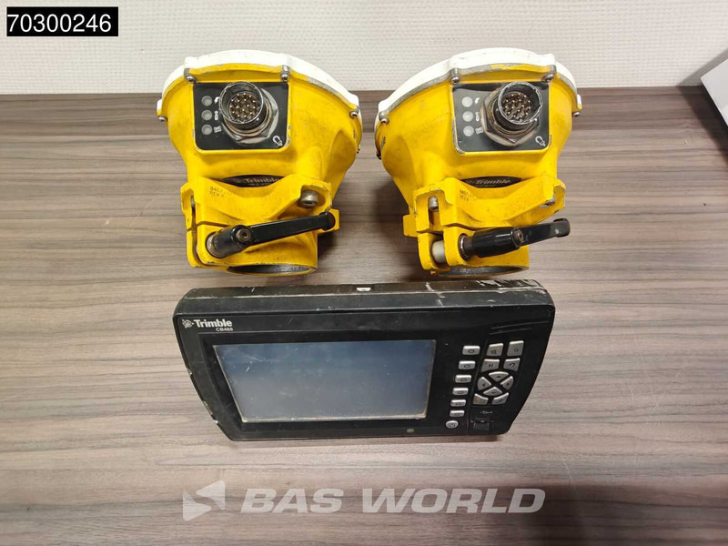 Komatsu PC210 LC-10 - Гусеничний екскаватор: фото 2 Komatsu PC210 LC-10 - Гусеничний екскаватор: фото 2