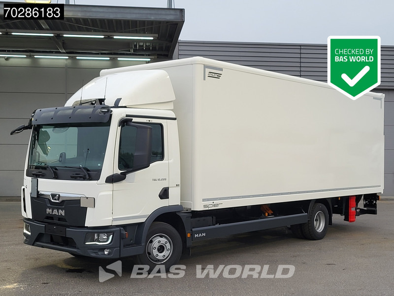 MAN TGL 12.220 4X2 NEW! 12tonner Automatic 1500kg Ladebordwand Navi Euro 6 - Вантажівка з закритим кузовом: фото 1 MAN TGL 12.220 4X2 NEW! 12tonner Automatic 1500kg Ladebordwand Navi Euro 6 - Вантажівка з закритим кузовом: фото 1