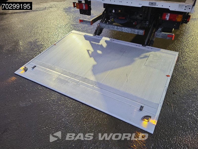 Тентована вантажівка MAN TGL 12.250 4X2 Low Mileage! 12tonner 1500kg Ladebordwand Automatic Euro 6: фото 6