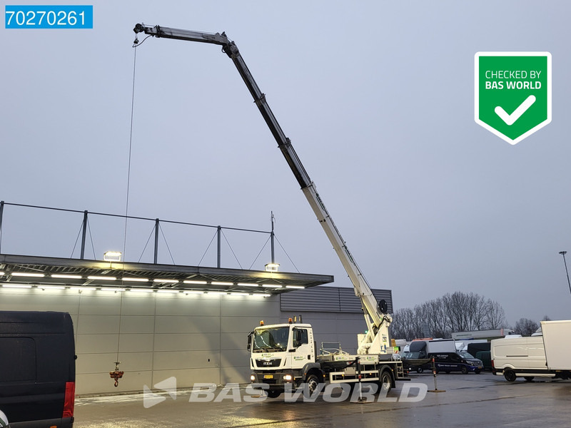 MAN TGM 18.250 4X2 44mtrs Böcker AK44/4000 Hubarbeitsbühne Manual Euro 6 - Вантажівка з маніпулятором: фото 1 MAN TGM 18.250 4X2 44mtrs Böcker AK44/4000 Hubarbeitsbühne Manual Euro 6 - Вантажівка з маніпулятором: фото 1