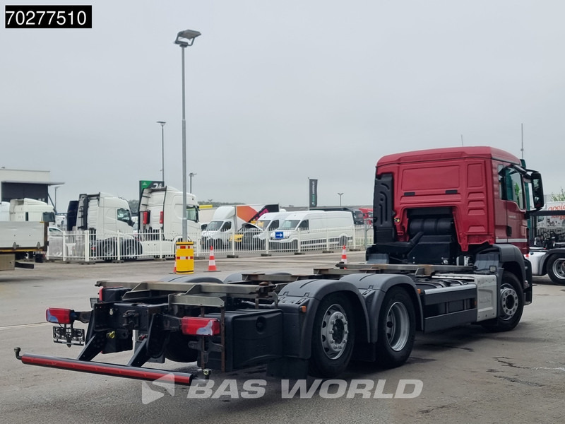 MAN TGS 26.320 6X2 BDF ADR Lift+lenkasche Automatic Euro 6 - Контейнеровоз/ Змінний кузов вантажівка: фото 5 MAN TGS 26.320 6X2 BDF ADR Lift+lenkasche Automatic Euro 6 - Контейнеровоз/ Змінний кузов вантажівка: фото 5