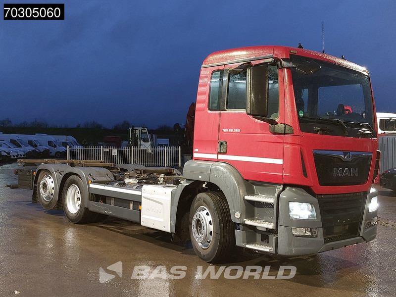 MAN TGS 26.320 TGS 6X2 ADR BDF Lift+Steering Axle Automatic Euro 6 - Контейнеровоз/ Змінний кузов вантажівка: фото 3 MAN TGS 26.320 TGS 6X2 ADR BDF Lift+Steering Axle Automatic Euro 6 - Контейнеровоз/ Змінний кузов вантажівка: фото 3