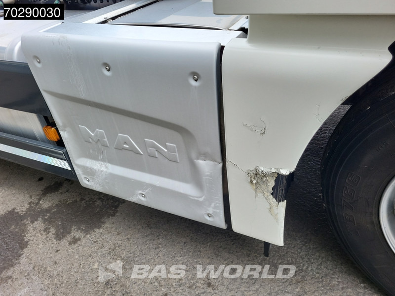 MAN TGX 26.460 6X2 BDF Liftaxle Automatic Retarder ACC Euro 6 - Контейнеровоз/ Змінний кузов вантажівка: фото 5 MAN TGX 26.460 6X2 BDF Liftaxle Automatic Retarder ACC Euro 6 - Контейнеровоз/ Змінний кузов вантажівка: фото 5