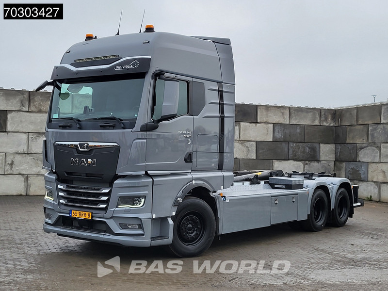 MAN TGX 28.640 TGX 6X2 NL-Truck APK Hyva 26-60-S containersystem Lift-axle Automatic Euro 6 - Гаковий мультиліфт вантажівка: фото 3 MAN TGX 28.640 TGX 6X2 NL-Truck APK Hyva 26-60-S containersystem Lift-axle Automatic Euro 6 - Гаковий мультиліфт вантажівка: фото 3