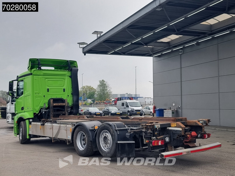 Mercedes-Benz Actros 2545 6X2 Hydraulic Liftable BDF system Lift+steering axle ADR Euro 6 - Контейнеровоз/ Змінний кузов вантажівка: фото 2 Mercedes-Benz Actros 2545 6X2 Hydraulic Liftable BDF system Lift+steering axle ADR Euro 6 - Контейнеровоз/ Змінний кузов вантажівка: фото 2