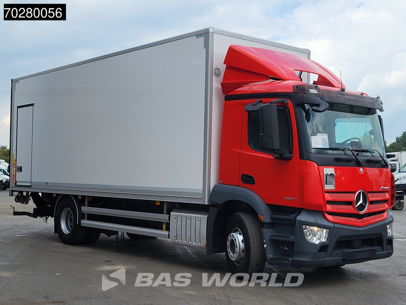 Mercedes-Benz Antos 1827 4X2 19tonner 2000kg Ladebordwand Automatic Euro 6 - Вантажівка з закритим кузовом: фото 5 Mercedes-Benz Antos 1827 4X2 19tonner 2000kg Ladebordwand Automatic Euro 6 - Вантажівка з закритим кузовом: фото 5