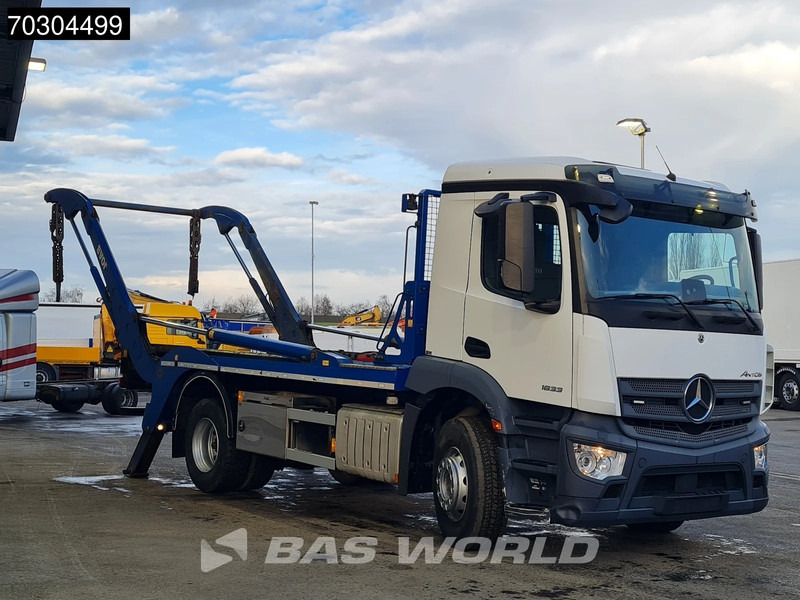 Mercedes-Benz Antos 1833 4X2 14 tons JOAB VL 14U Skiploader Automatic Full Air suspension Euro 6 - Скіповий навантажувач вантажівка: фото 3 Mercedes-Benz Antos 1833 4X2 14 tons JOAB VL 14U Skiploader Automatic Full Air suspension Euro 6 - Скіповий навантажувач вантажівка: фото 3