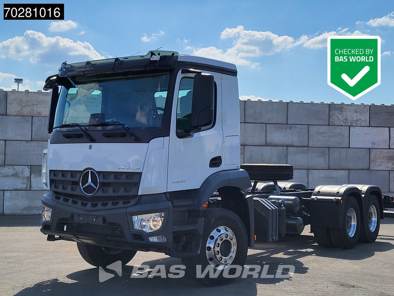 Mercedes-Benz Arocs 2640 6X4 NEW chassis Steel suspension Big-Axle Alcoa Automatic Euro 6 - Вантажівка шасі: фото 1 Mercedes-Benz Arocs 2640 6X4 NEW chassis Steel suspension Big-Axle Alcoa Automatic Euro 6 - Вантажівка шасі: фото 1