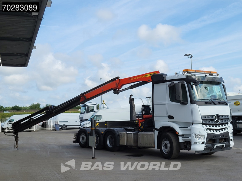 Mercedes-Benz Arocs 3245 Actros 8X4 Palfinger PK22002 EH Crane 17tons hooklift Big-Axle Lift+Lenkachse Navi Euro 6 - Гаковий мультиліфт вантажівка, Вантажівка з маніпулятором: фото 3 Mercedes-Benz Arocs 3245 Actros 8X4 Palfinger PK22002 EH Crane 17tons hooklift Big-Axle Lift+Lenkachse Navi Euro 6 - Гаковий мультиліфт вантажівка, Вантажівка з маніпулятором: фото 3