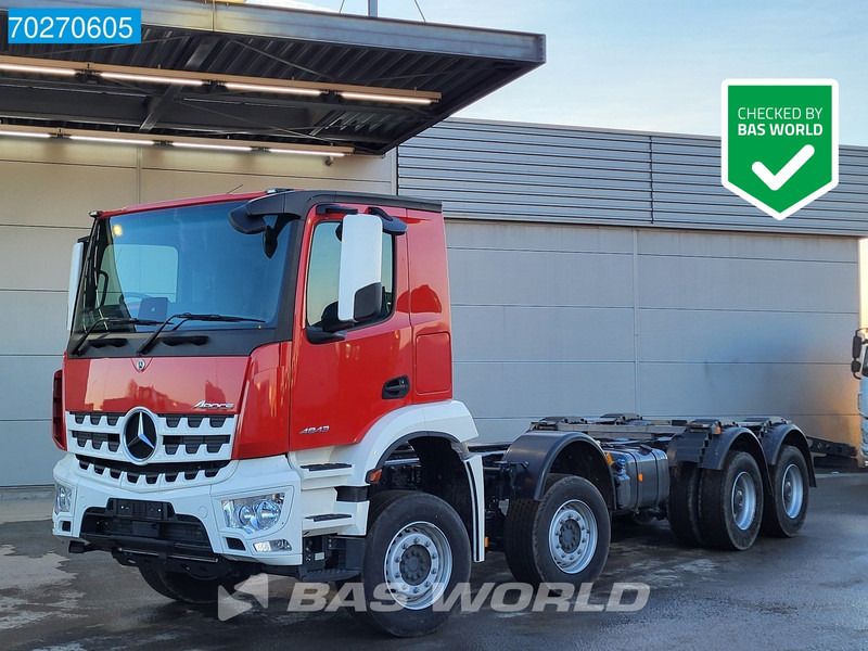 Mercedes-Benz Arocs 4843 8X4 NEW chassis RHD! Steel suspension Automatic Euro 6 - Вантажівка шасі: фото 1 Mercedes-Benz Arocs 4843 8X4 NEW chassis RHD! Steel suspension Automatic Euro 6 - Вантажівка шасі: фото 1