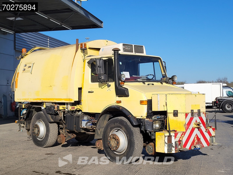 Mercedes-Benz Unimog 1650 4X4 Assaloni Vaccuum truck 4x4 Railway Manual Euro 2 - Асенізатори: фото 3 Mercedes-Benz Unimog 1650 4X4 Assaloni Vaccuum truck 4x4 Railway Manual Euro 2 - Асенізатори: фото 3