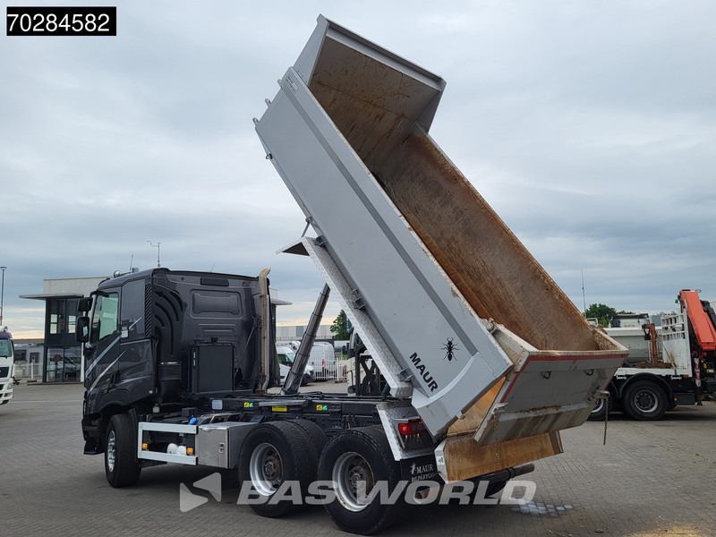 Renault C 520 C 6X4 11m3 tipper Retarder Automatic Steelsuspension Big-Axle Navi Euro 6 - Самоскид вантажівка: фото 2 Renault C 520 C 6X4 11m3 tipper Retarder Automatic Steelsuspension Big-Axle Navi Euro 6 - Самоскид вантажівка: фото 2