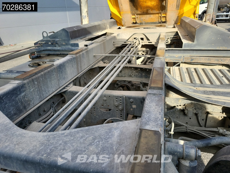 Renault Kerax 480 8X4 16m3 tipper Retarder Optibrake+ Big-Axle Steelsuspension Euro 5 - Самоскид вантажівка: фото 5 Renault Kerax 480 8X4 16m3 tipper Retarder Optibrake+ Big-Axle Steelsuspension Euro 5 - Самоскид вантажівка: фото 5