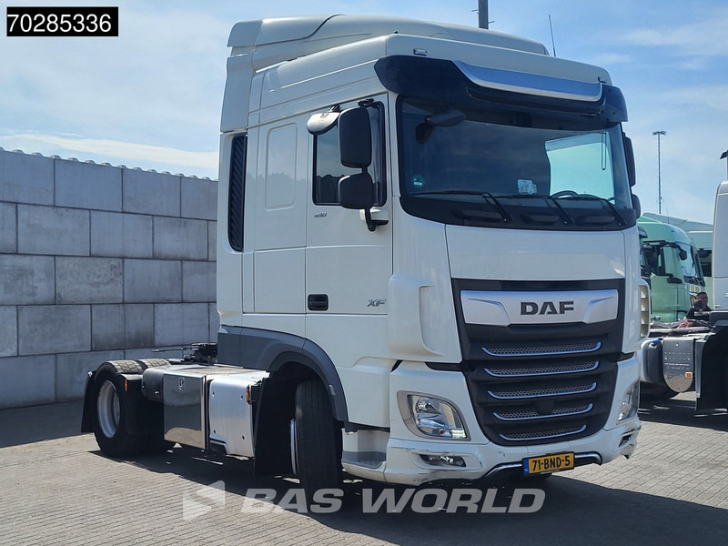DAF XF 450 4X2 NL-Truck Standklima ACC Euro6 - Тягач: фото 3 DAF XF 450 4X2 NL-Truck Standklima ACC Euro6 - Тягач: фото 3