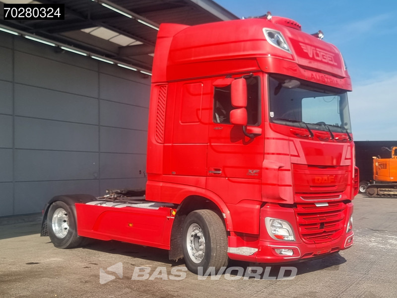 DAF XF 460 4X2 SSC Retarder 2xTanks Standklima Euro 6 - Тягач: фото 3 DAF XF 460 4X2 SSC Retarder 2xTanks Standklima Euro 6 - Тягач: фото 3