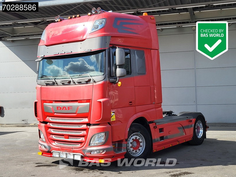 DAF XF XF 4X2 Full-Air Retarder Hydrauliek Navi ACC Euro 6 - Тягач: фото 1 DAF XF XF 4X2 Full-Air Retarder Hydrauliek Navi ACC Euro 6 - Тягач: фото 1