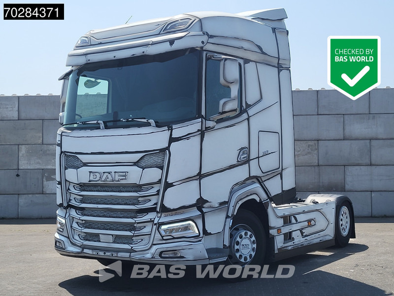 DAF XG 480 XG 4X2 NEW! 1 of 1 Comic-Style by Sina Kleemann! 2x Tanks - Тягач: фото 1 DAF XG 480 XG 4X2 NEW! 1 of 1 Comic-Style by Sina Kleemann! 2x Tanks - Тягач: фото 1