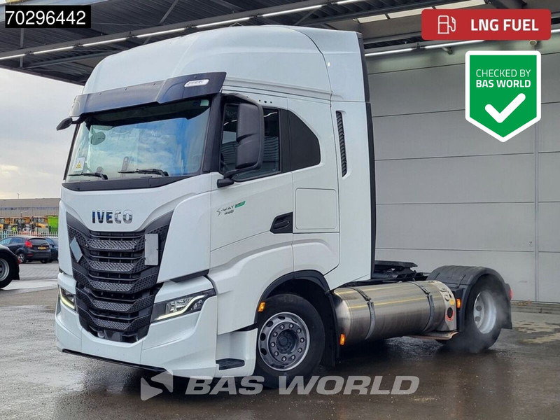 Iveco S-Way 460 S-Way 4X2 LNG! Retarder 2X Tanks - Тягач: фото 1 Iveco S-Way 460 S-Way 4X2 LNG! Retarder 2X Tanks - Тягач: фото 1