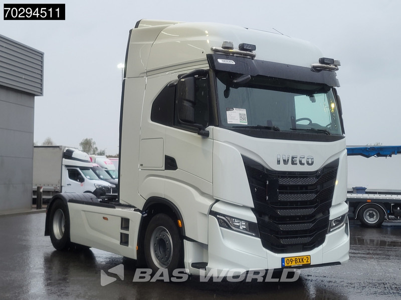 Iveco S-Way 490 4X2 NL-Truck 2xTanks Standklima ACC Navi Euro 6 - Тягач: фото 3 Iveco S-Way 490 4X2 NL-Truck 2xTanks Standklima ACC Navi Euro 6 - Тягач: фото 3