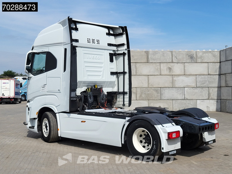 Iveco S-Way 510 S-Way 4X2 Full-Air 2xTanks Retarder Standklima Navi ACC LED Euro 6 - Тягач: фото 2 Iveco S-Way 510 S-Way 4X2 Full-Air 2xTanks Retarder Standklima Navi ACC LED Euro 6 - Тягач: фото 2