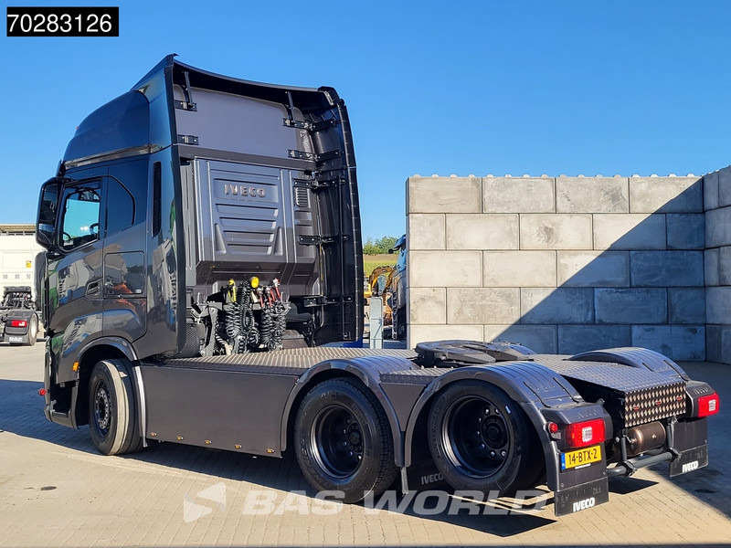 Iveco S-Way 570 S-Way 6X2 NL-Truck Retarder Liftachse Standklima Navi LED - Тягач: фото 2 Iveco S-Way 570 S-Way 6X2 NL-Truck Retarder Liftachse Standklima Navi LED - Тягач: фото 2