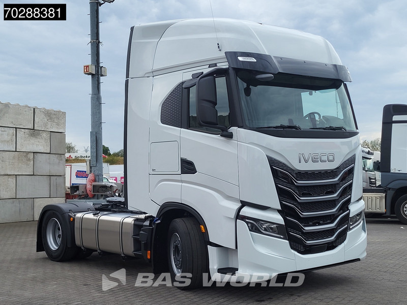 Iveco S-way 580 4X2 Nieuw! 2xTanks Standklima ACC LED Euro 6 - Тягач: фото 3 Iveco S-way 580 4X2 Nieuw! 2xTanks Standklima ACC LED Euro 6 - Тягач: фото 3