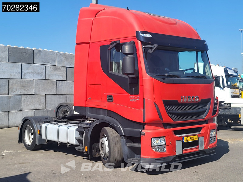 Iveco Stralis 420 Stralis 4X2 NL-Truck Retarder 2X Tanks Mega ACC Euro 6 - Тягач: фото 3 Iveco Stralis 420 Stralis 4X2 NL-Truck Retarder 2X Tanks Mega ACC Euro 6 - Тягач: фото 3