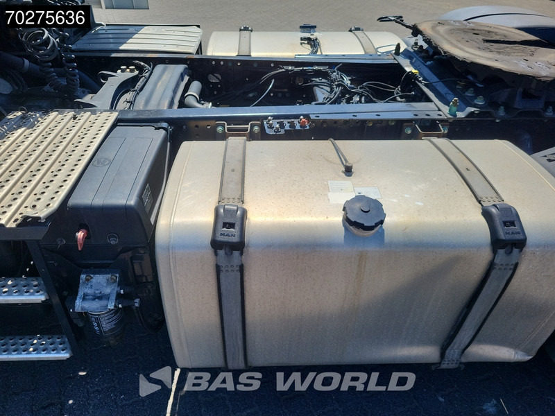 MAN TGX 18.460 4X2 XLX Retarder 2x Tanks Navi - Тягач: фото 5 MAN TGX 18.460 4X2 XLX Retarder 2x Tanks Navi - Тягач: фото 5