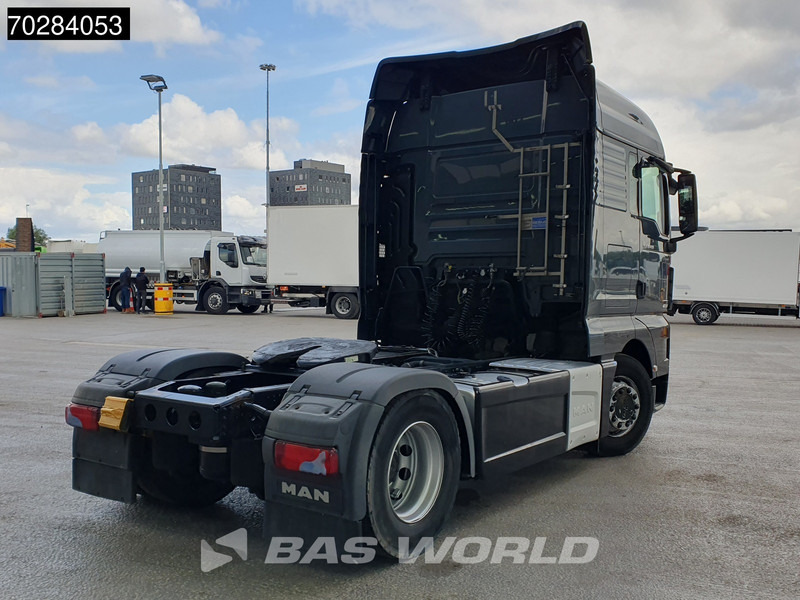 MAN TGX 18.460 4X2 XLX Retarder 2x Tanks Standklima - Тягач: фото 5 MAN TGX 18.460 4X2 XLX Retarder 2x Tanks Standklima - Тягач: фото 5