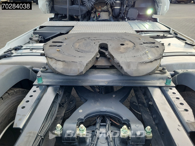 MAN TGX 18.480 4X2 GM Retarder Full-Air 2x Tanks Standklima LED - Тягач: фото 5 MAN TGX 18.480 4X2 GM Retarder Full-Air 2x Tanks Standklima LED - Тягач: фото 5