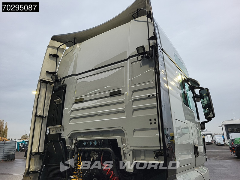 MAN TGX 18.500 4X2 XXL Mega Retarder 2x Tanks Full-Air - Тягач: фото 5 MAN TGX 18.500 4X2 XXL Mega Retarder 2x Tanks Full-Air - Тягач: фото 5