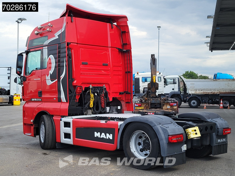 MAN TGX 18.500 4X2 XXL Retarder Xenon 2xTanks Standklima Navi ACC Euro 6 - Тягач: фото 2 MAN TGX 18.500 4X2 XXL Retarder Xenon 2xTanks Standklima Navi ACC Euro 6 - Тягач: фото 2