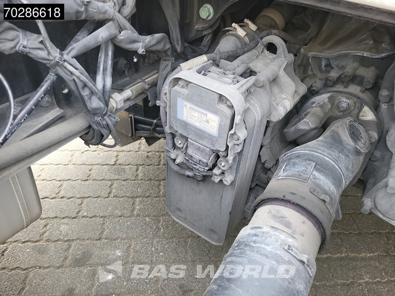 Тягач MAN TGX 18.520 4X2 Individual Lion S! GX Retarder Full-Air 2x Tanks Navi LED ACC Euro 6: фото 7