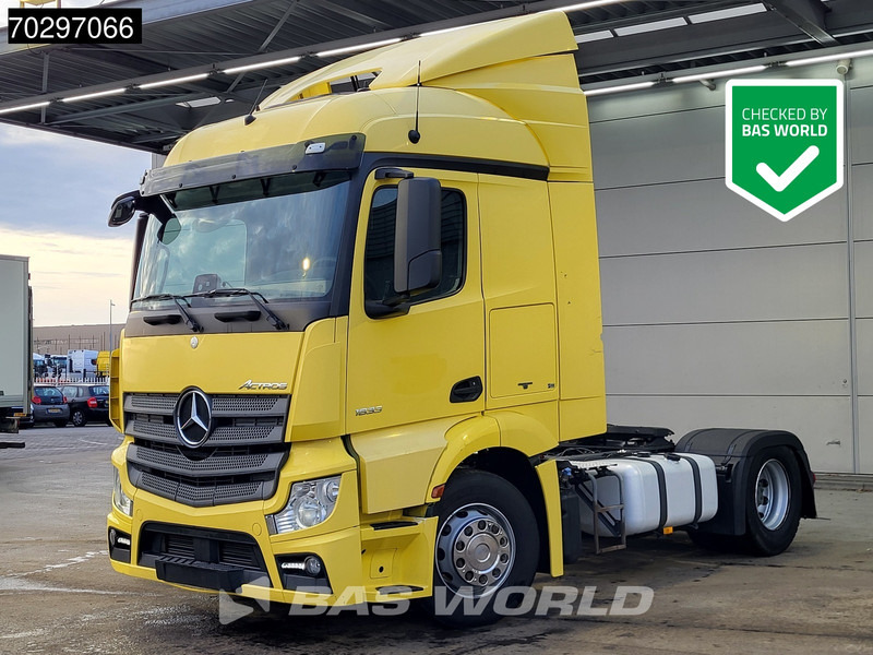 Mercedes-Benz Actros 1833 4X2 StreamSpace 80% Tyres 2xTanks Full-Air - Тягач: фото 1 Mercedes-Benz Actros 1833 4X2 StreamSpace 80% Tyres 2xTanks Full-Air - Тягач: фото 1