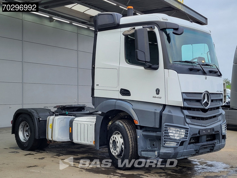 Mercedes-Benz Actros 1845 4X2 ClassicSpace Retarder Hydraulic Euro 6 - Тягач: фото 3 Mercedes-Benz Actros 1845 4X2 ClassicSpace Retarder Hydraulic Euro 6 - Тягач: фото 3