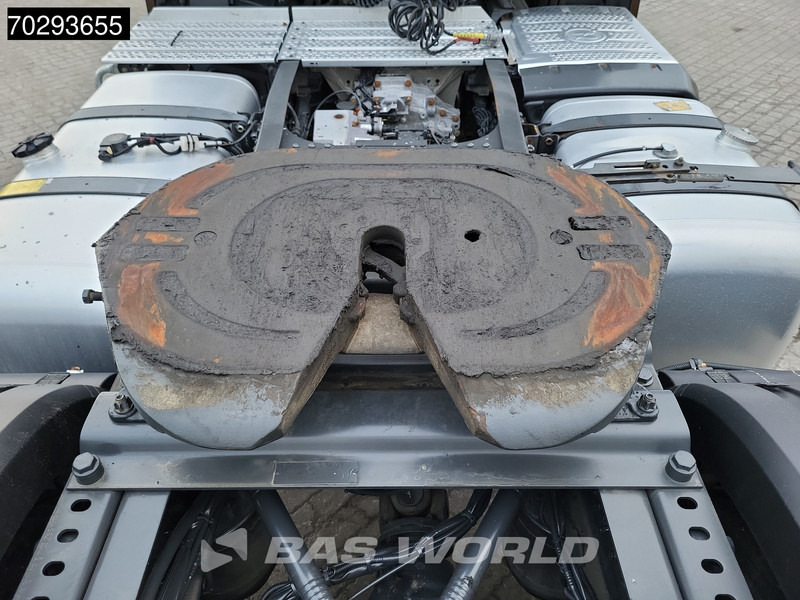 Тягач Mercedes-Benz Actros 1848 4X2 BigSpace Retarder 2x Tanks ACC Standklima MirrorCam Euro 6: фото 13