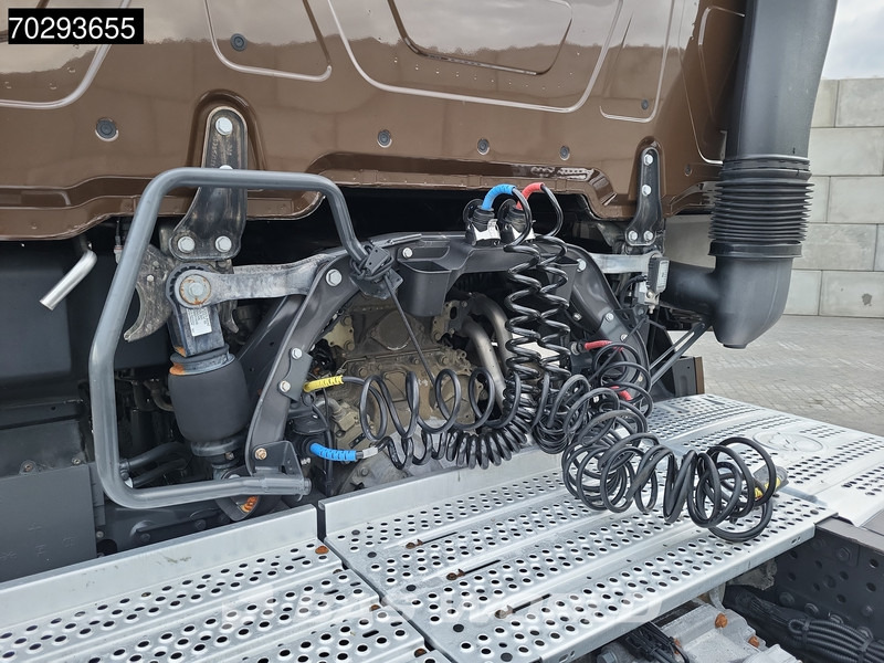 Тягач Mercedes-Benz Actros 1848 4X2 BigSpace Retarder 2x Tanks ACC Standklima MirrorCam Euro 6: фото 11